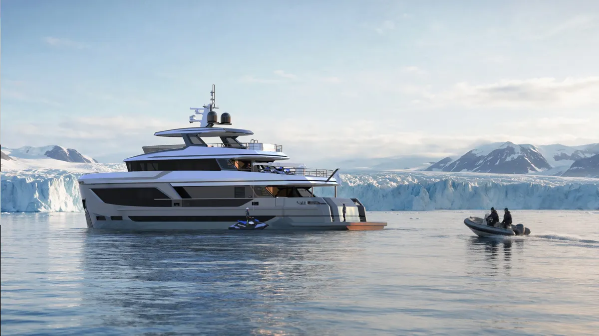 Bering Yachts Bering 110