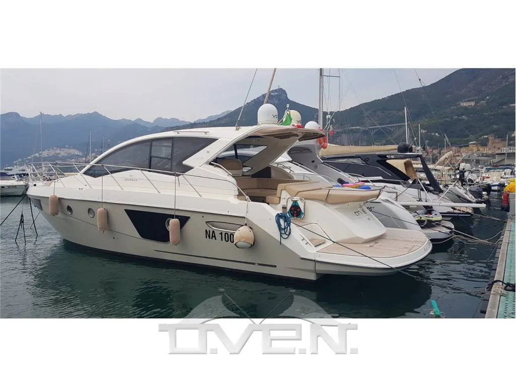Cranchi 44 M 44 HT used - photo 1