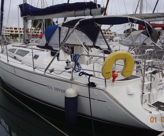 JEANNEAU SUN ODYSSEY 40 used - photo 1