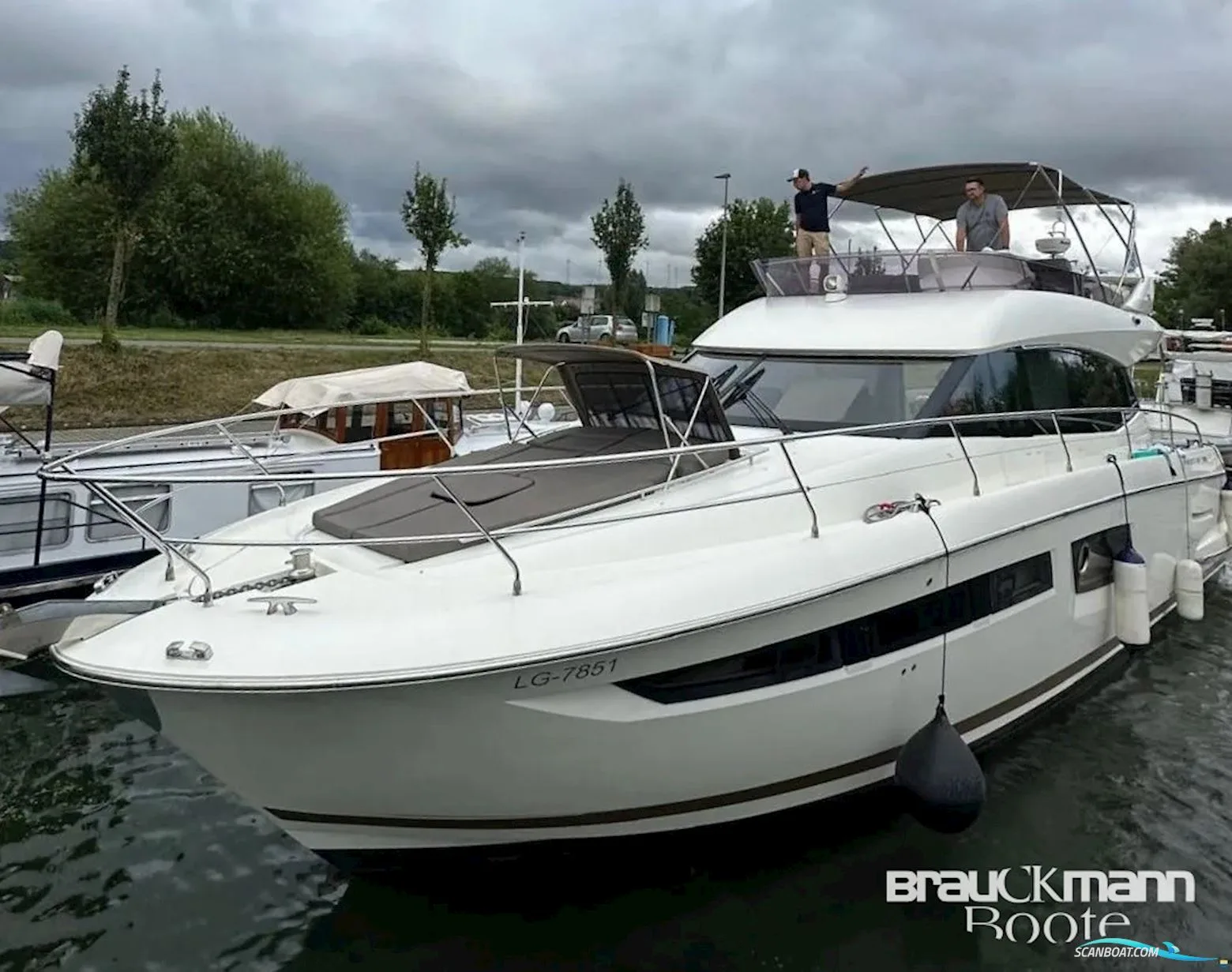 Prestige Yachts 500 Fly used - photo 1