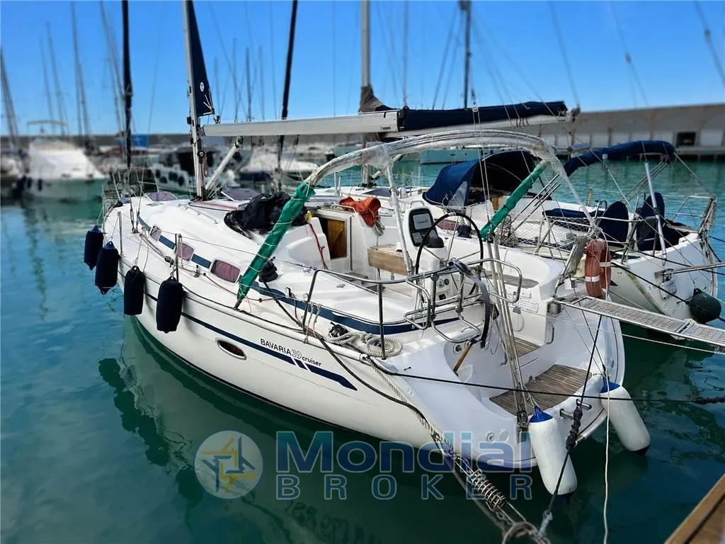 Bavaria Yachts 39 Cruiser used - photo 1