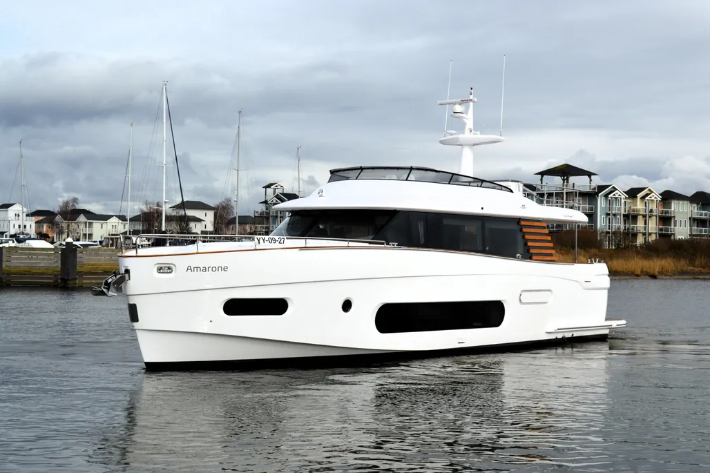 Azimut Magellano 66 gebraucht - Foto 1