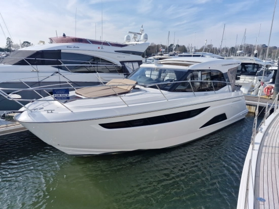 Bavaria Yachts R40 used - photo 1