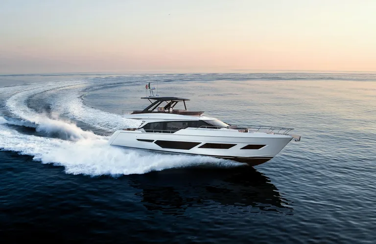 Ferretti Yachts Ferretti 720