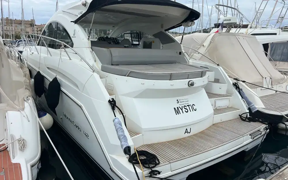 Beneteau MONTE CARLO 42 HARD TOP usato - foto 1