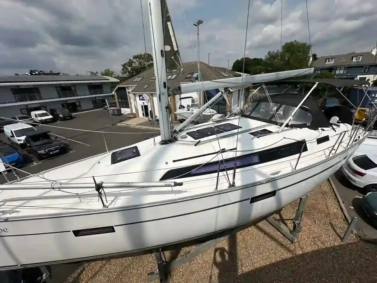 Bavaria Yachts 37 Cruiser used - photo 1