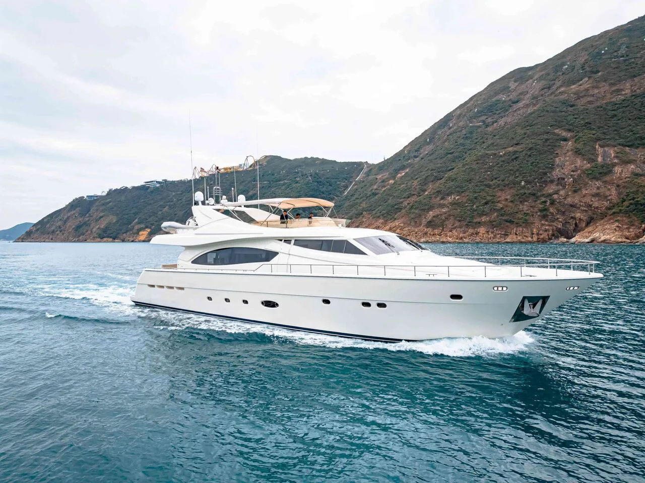 Ferretti Yachts Ferretti 880 used - photo 1
