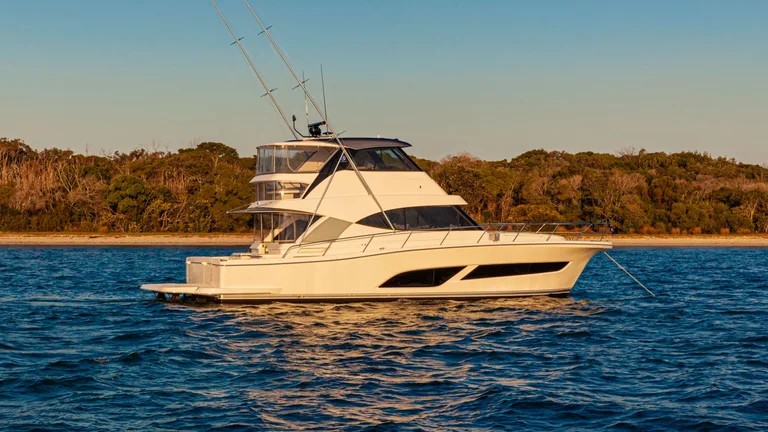 Riviera 50 Sports Motor Yacht