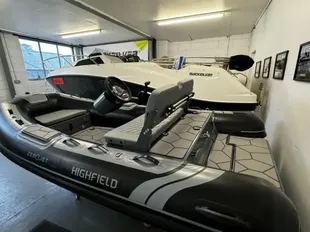 Highfield EJet 330 used - photo 1