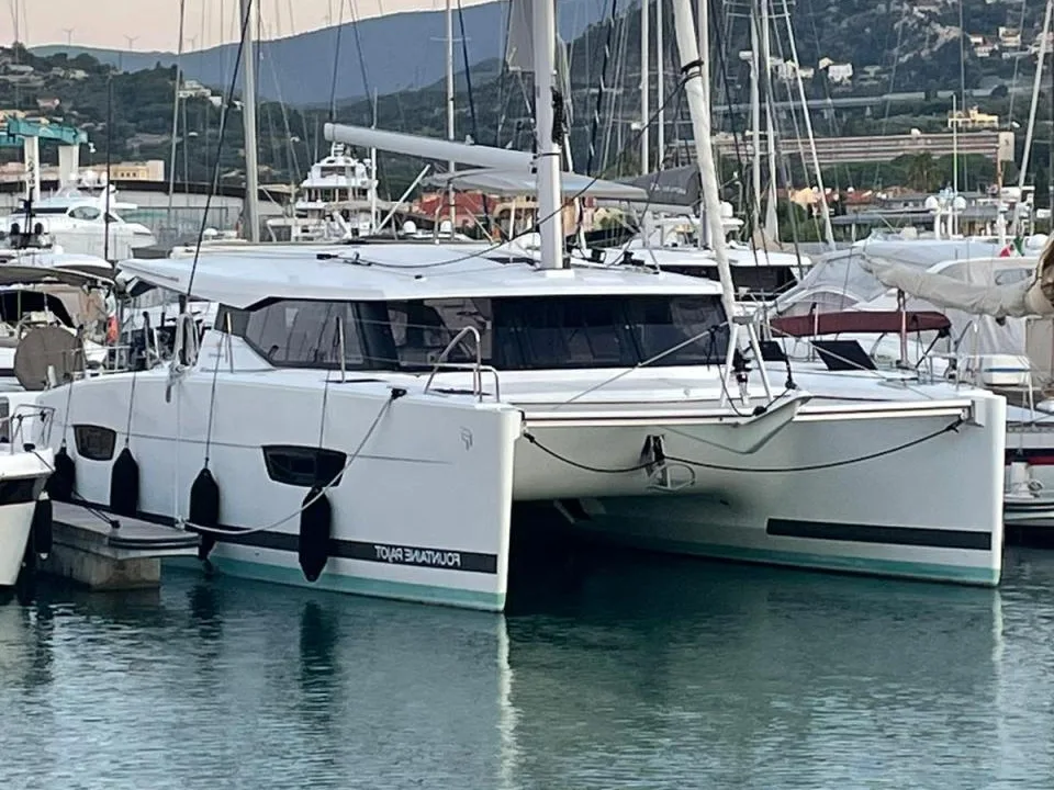 Fountaine Pajot Lucia 40 used - photo 1