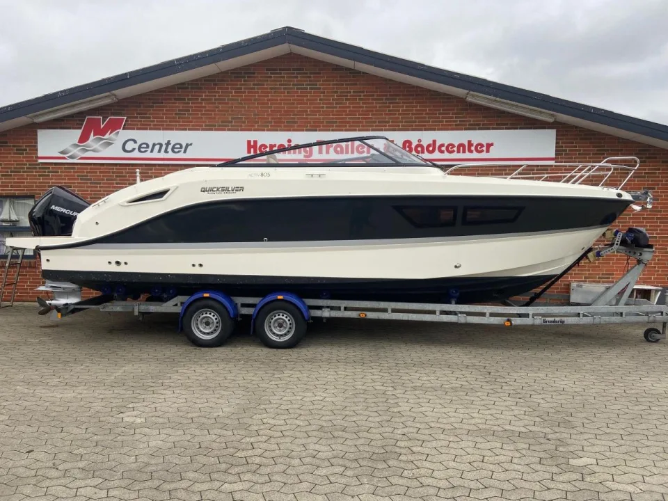 Quicksilver Activ 805 Cruiser m/Mercury F300 hk V8 V gebraucht - Foto 1