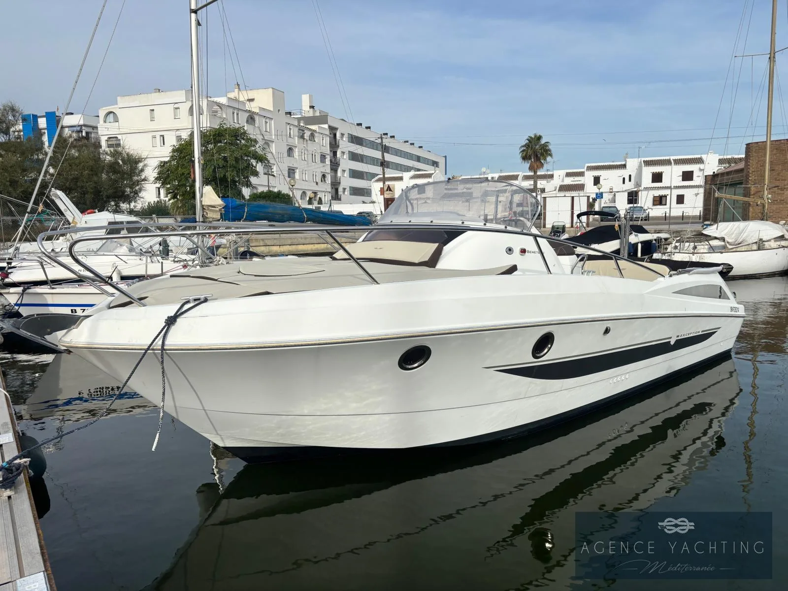 Beneteau Flyer 850 sun deck used - photo 1