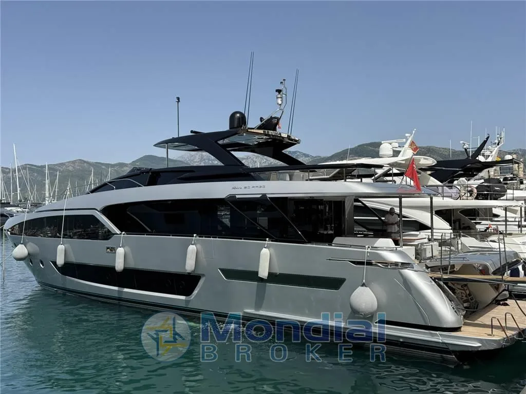 Riva 90 Argo gebraucht - Foto 1