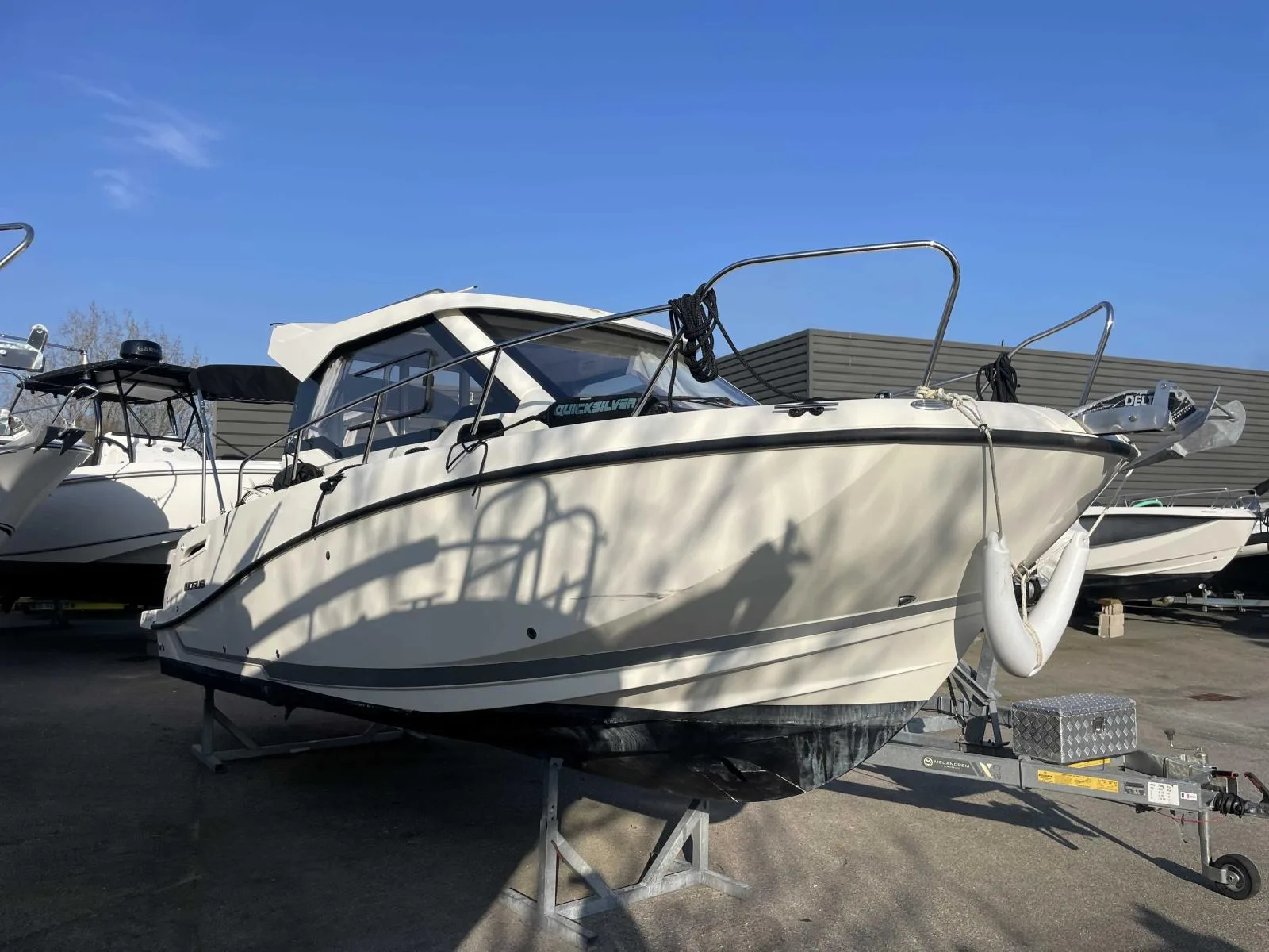Quicksilver Activ 675 weekend used - photo 1