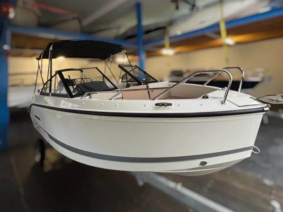 Quicksilver 555 Bowrider gebraucht - Foto 1