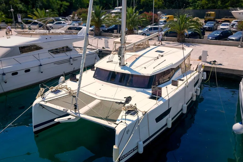 Fountaine Pajot Isla 40 used - photo 1