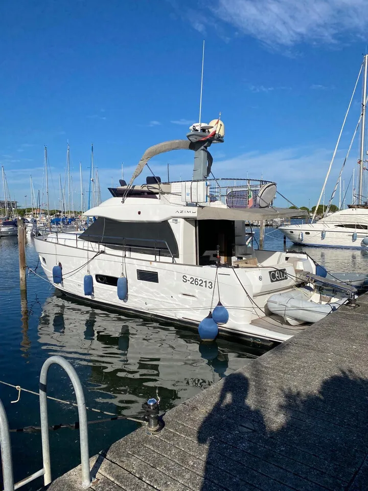 Azimut Magellano 43 d'occasion - photo 1