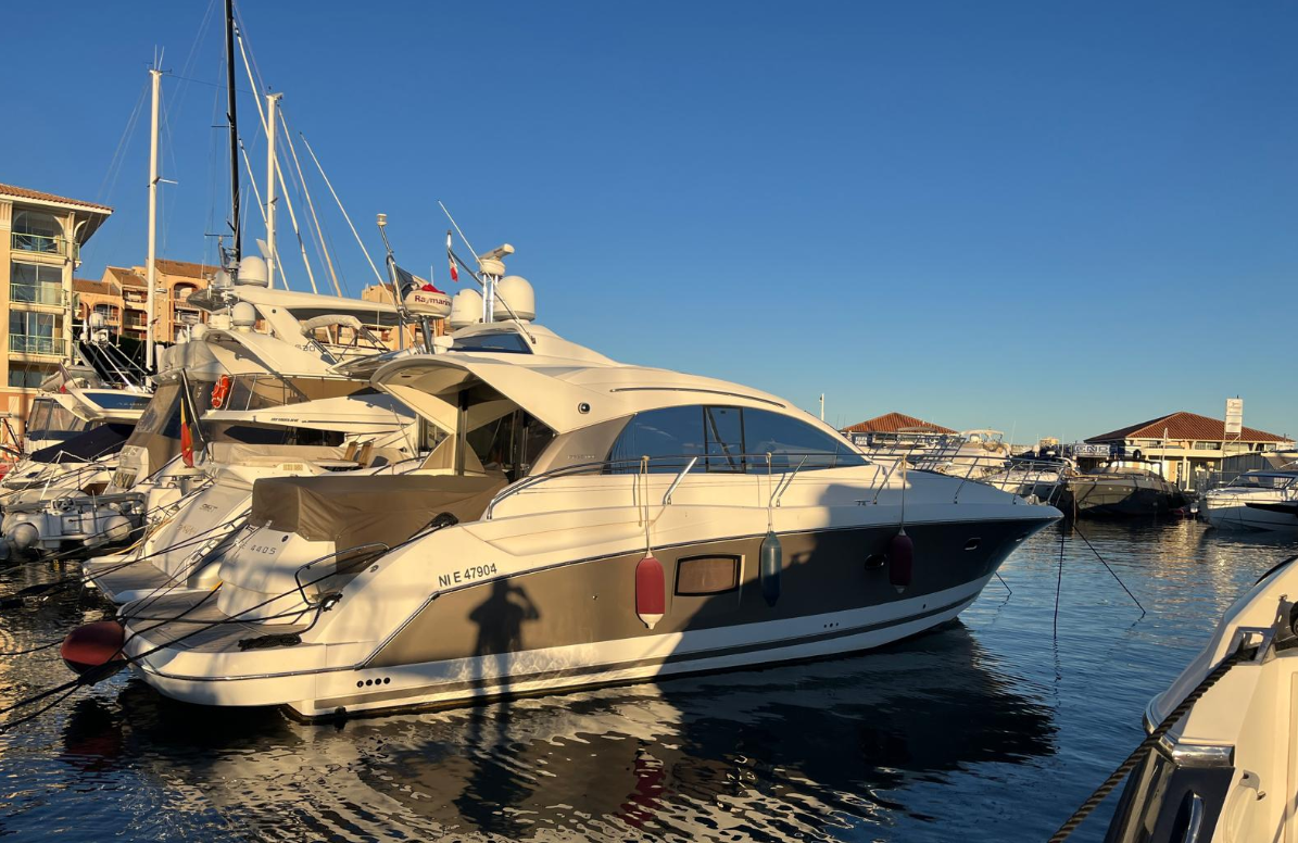 Prestige 440 S used - photo 1