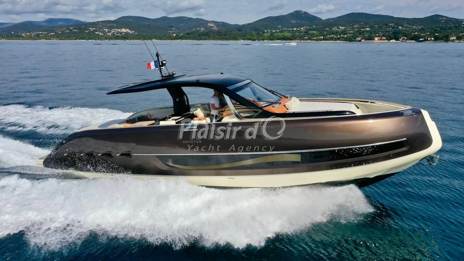 Invictus 460 tt used - photo 1