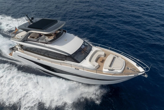 Princess Yachts Y72 usato - foto 1