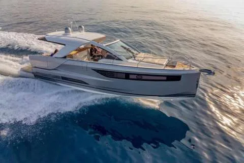Jeanneau DB 43 IB gebraucht - Foto 1
