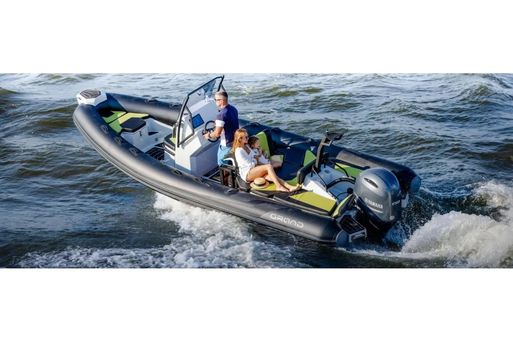 Grand Inflatables DRIVE 600 LUXE d'occasion - photo 1