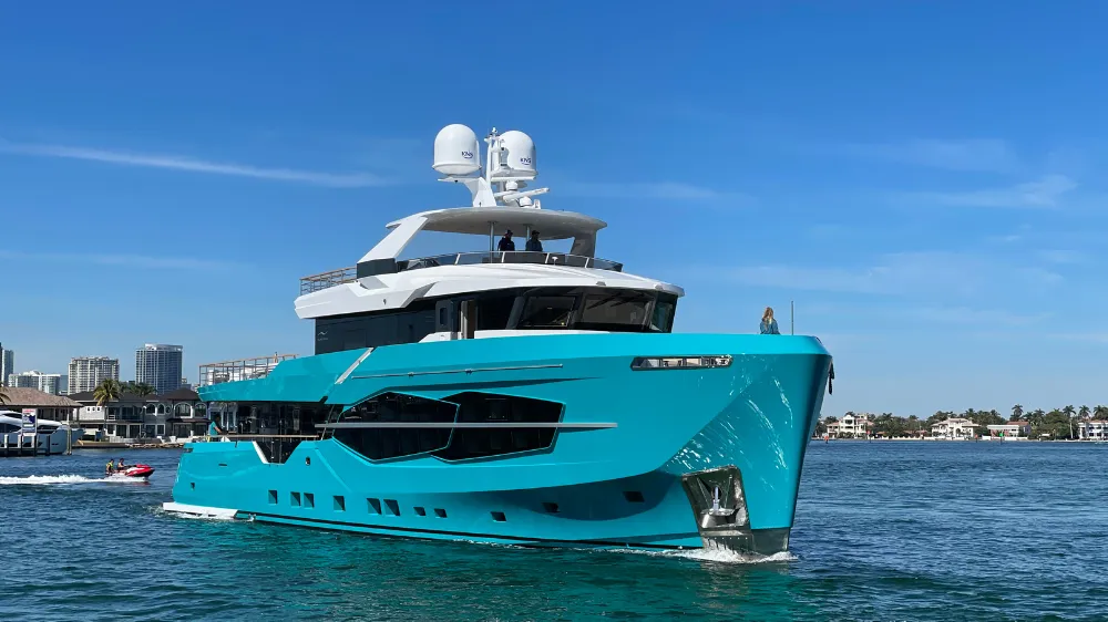 Numarine 32 XP — 1