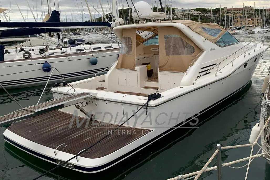Uniesse 48 Open d'occasion - photo 1