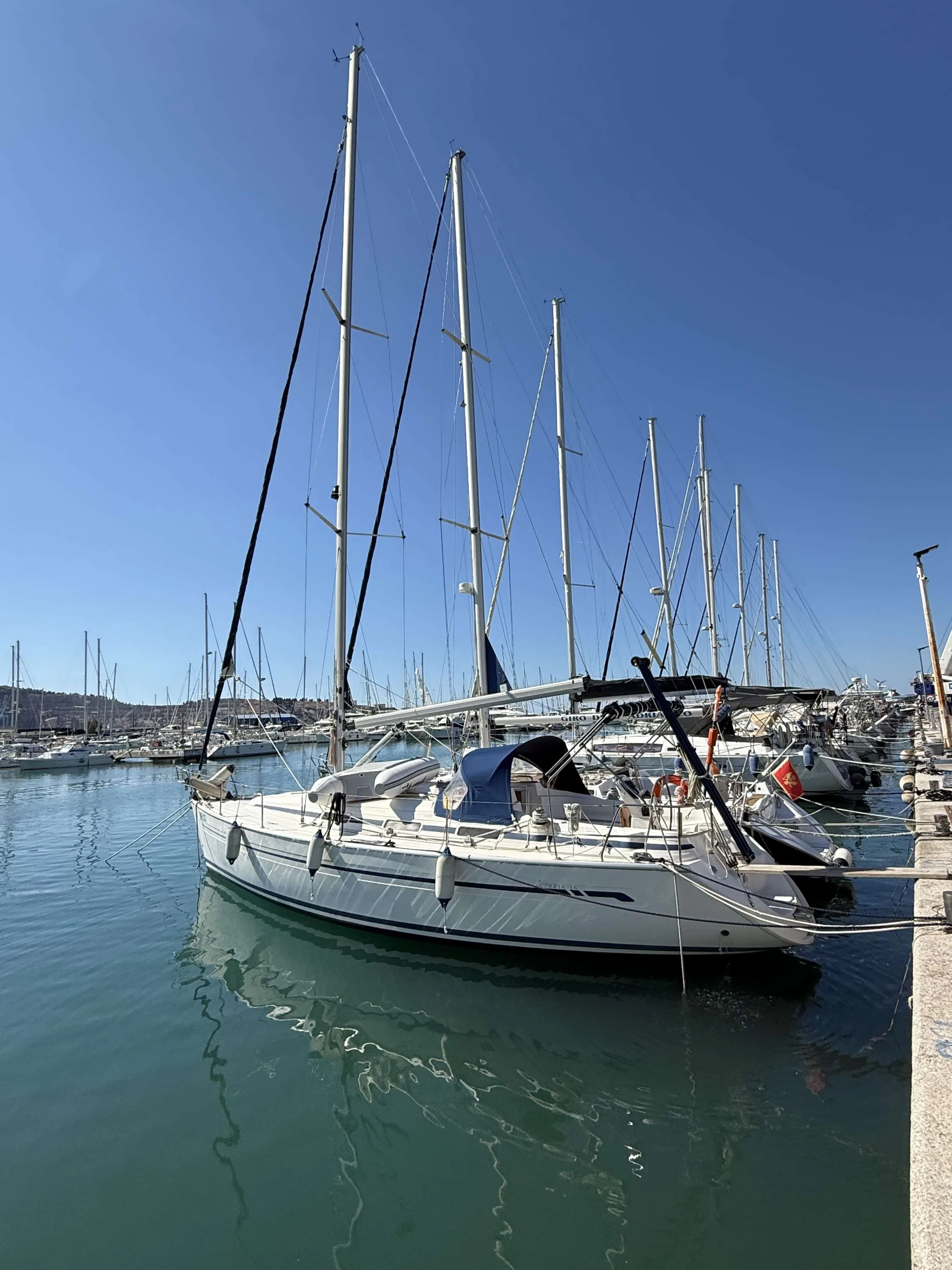 Bavaria Yachts 36 CRUISER used - photo 1