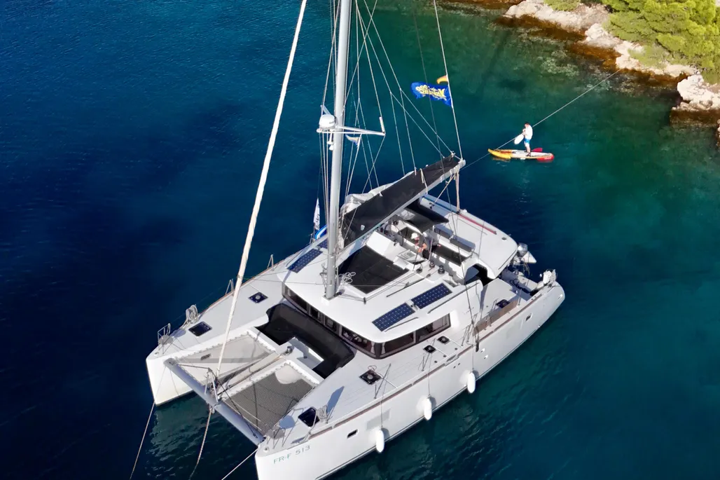 Lagoon 450 F gebraucht - Foto 1