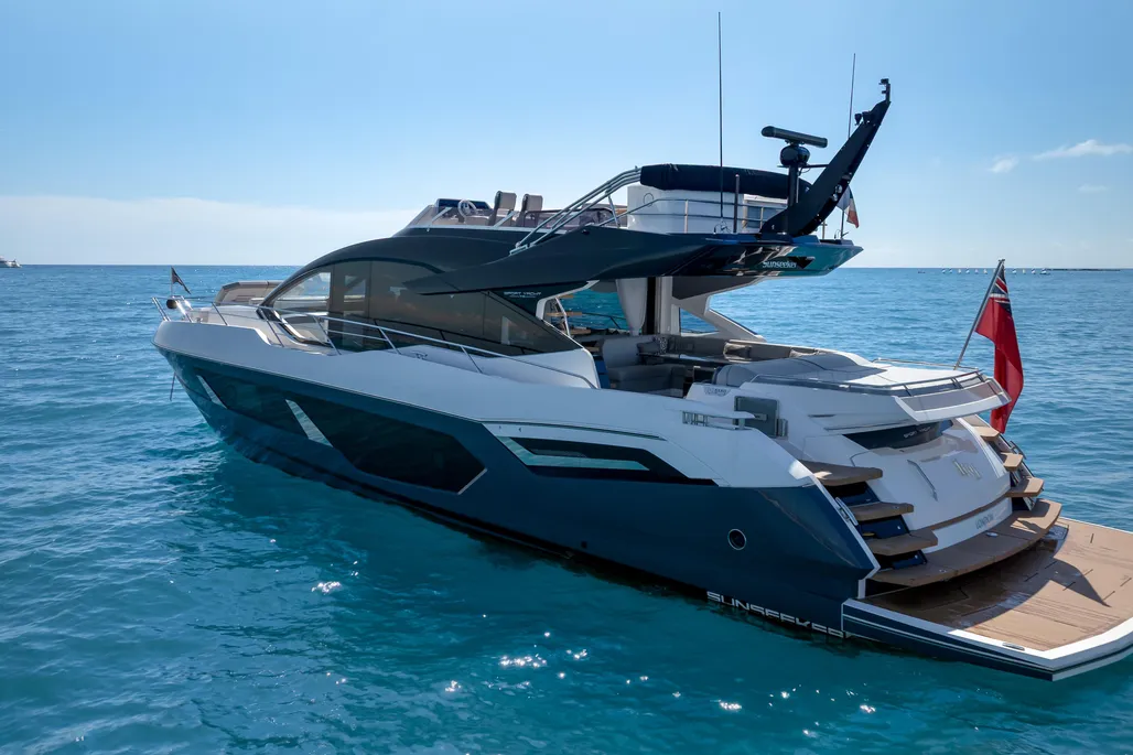 Sunseeker 75 Sport Yacht used - photo 1