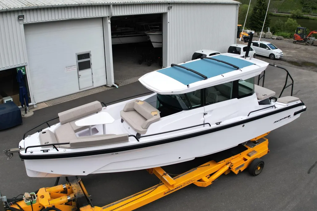 Axopar 29 XC Cross Cabin used - photo 1