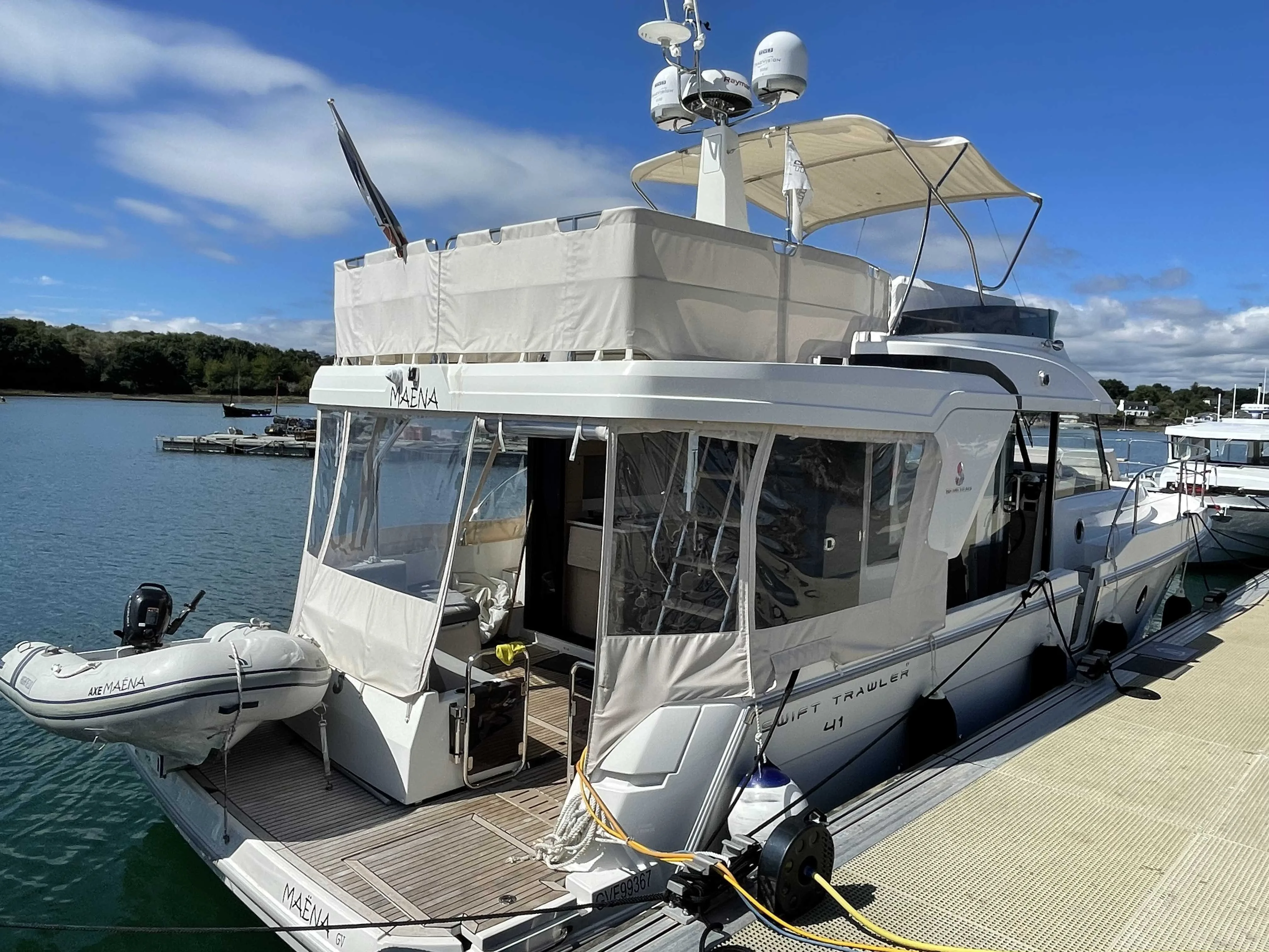 Beneteau SWIFT TRAWLER 41 FLY used - photo 1