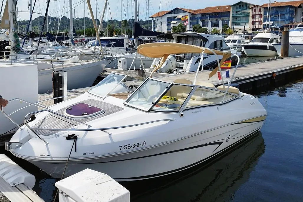 Beneteau Flyer 650 Cabrio usato - foto 1