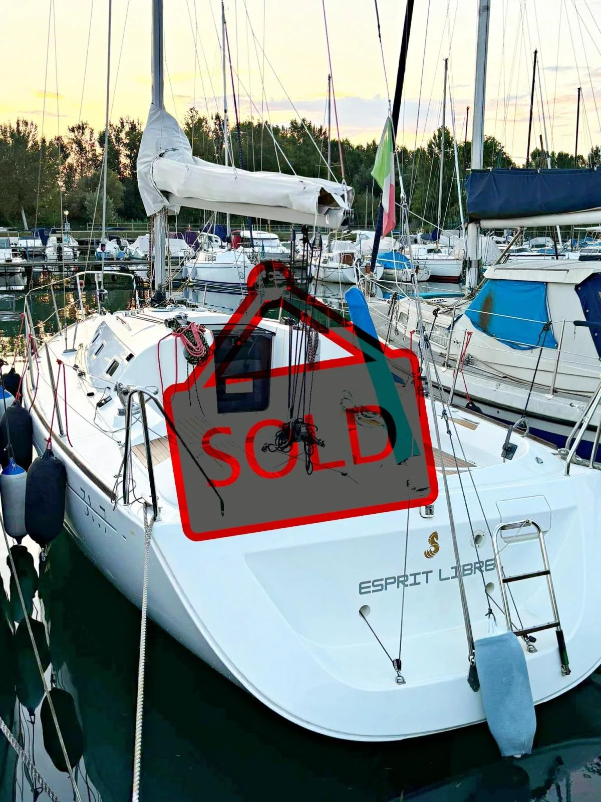 Beneteau First 31.7 used - photo 1