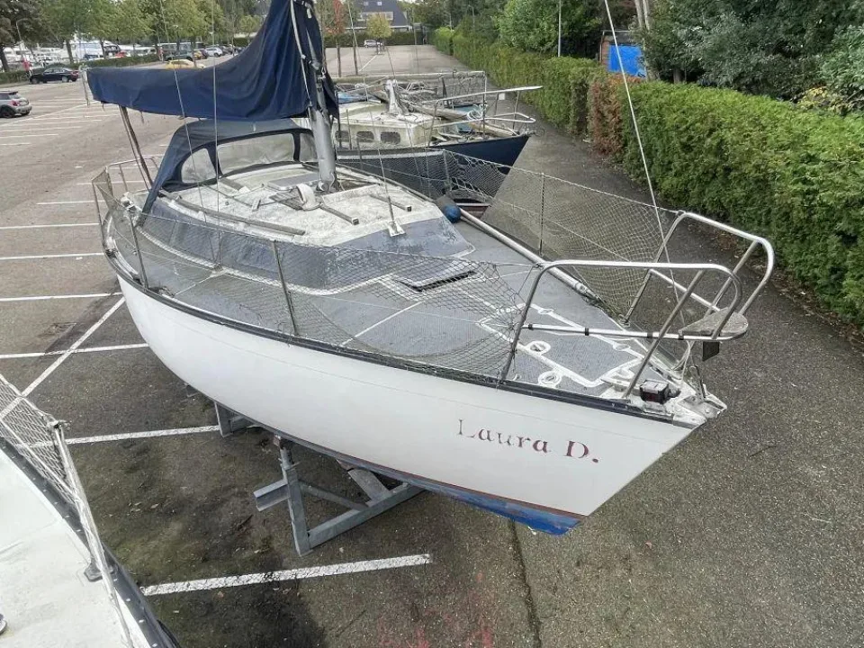 Dufour 2800 used - photo 1