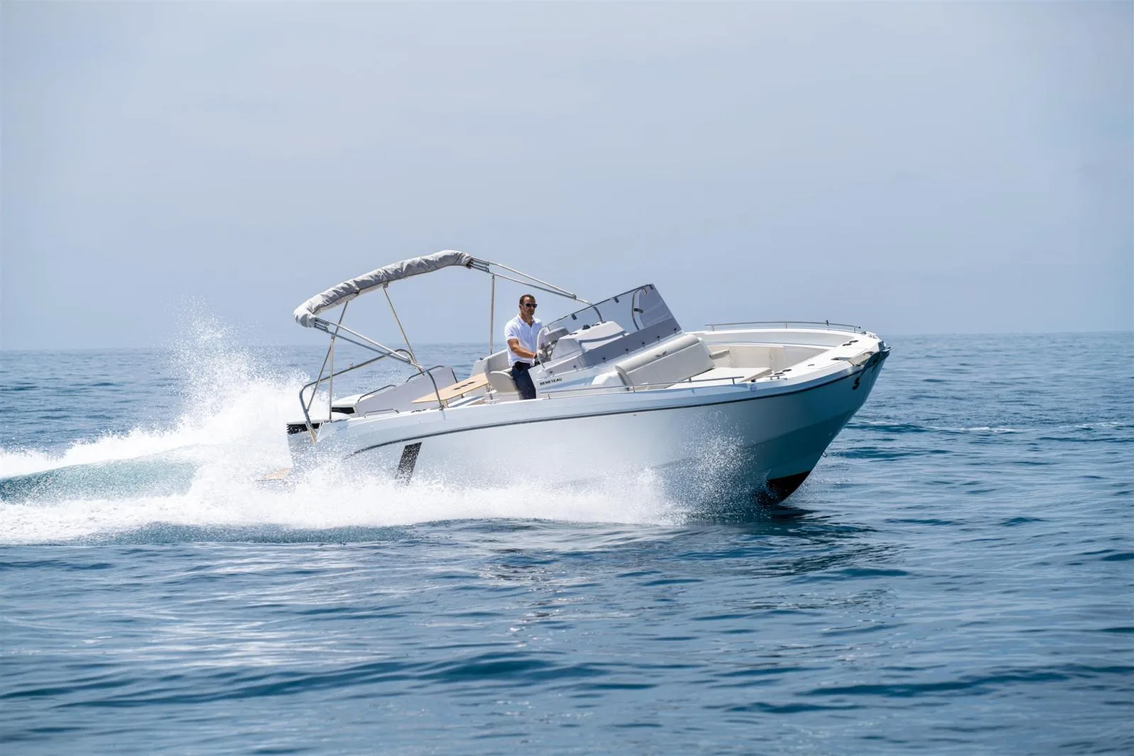 Beneteau Flyer 9 space deck used - photo 1