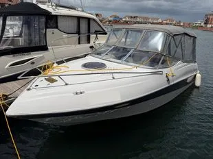 Four Winns Sundowner 245 used - photo 1