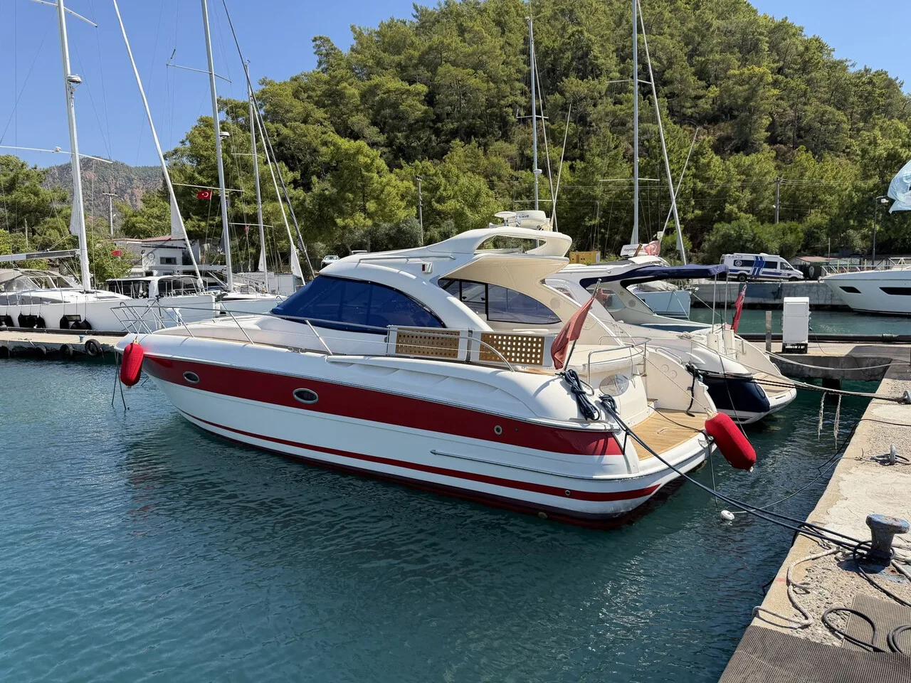 Bavaria Yachts Sport 38 HT gebraucht - Foto 1