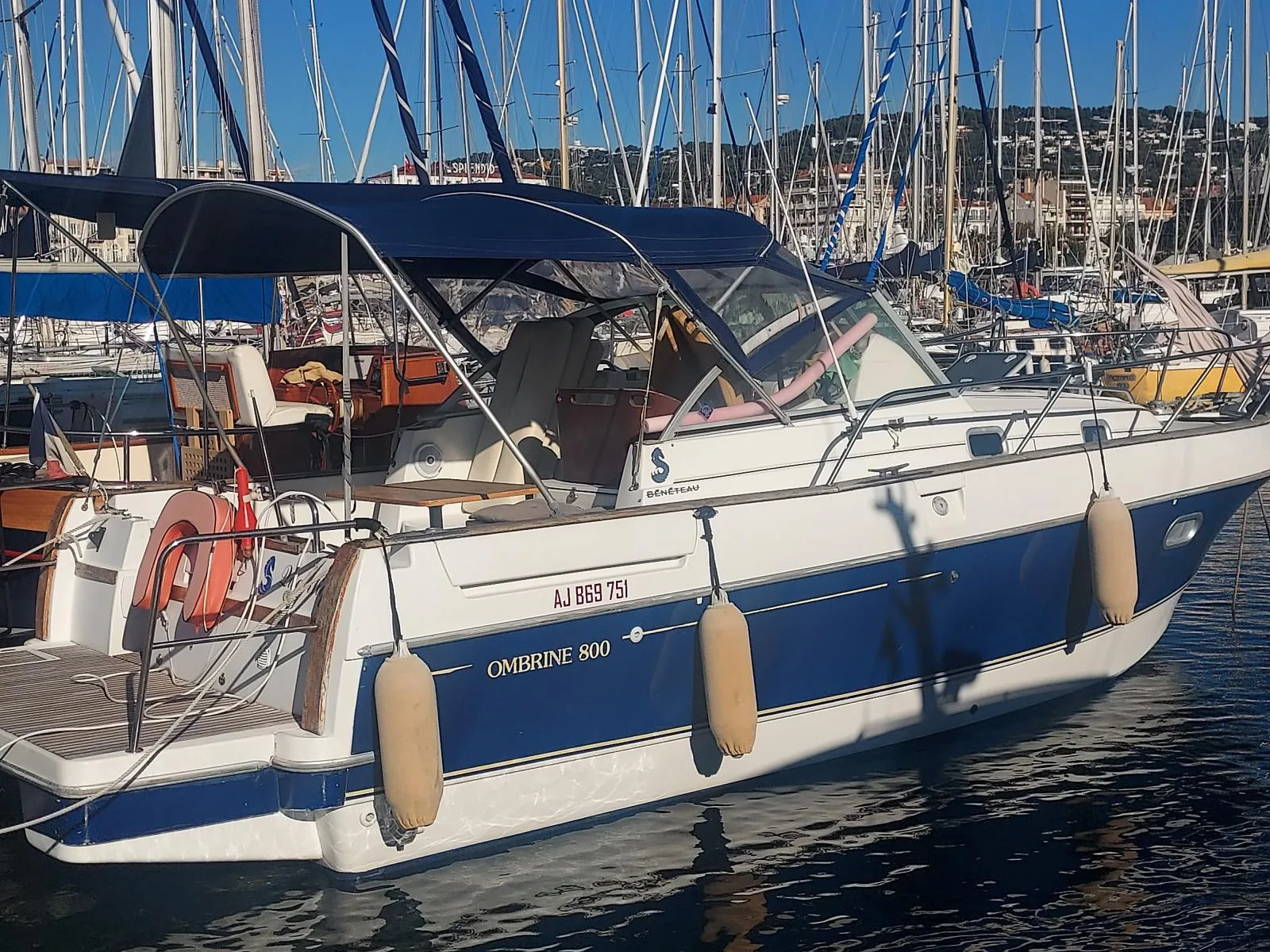 Beneteau Ombrine 800 d'occasion - photo 1