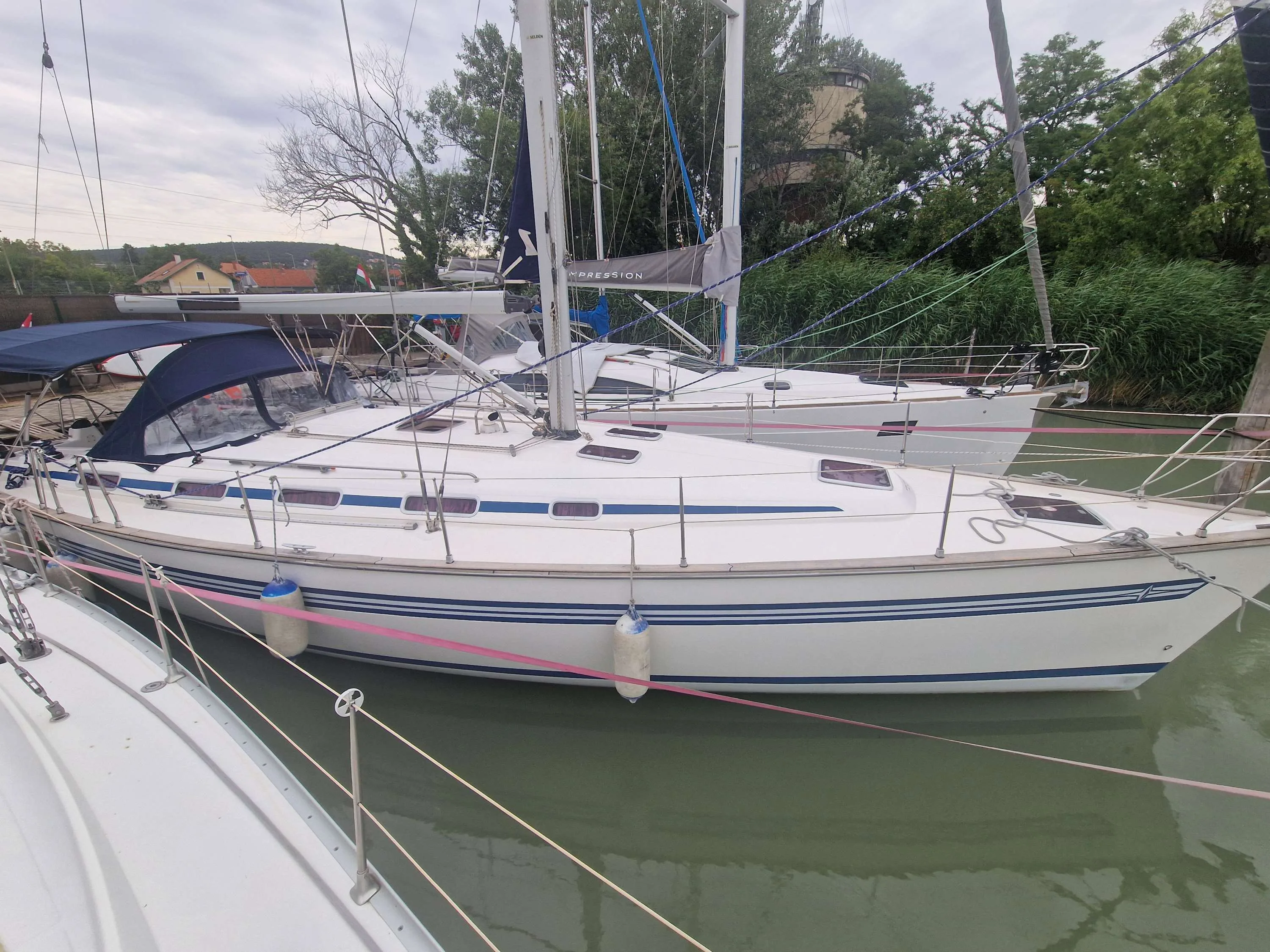 Bavaria Yachts 44 used - photo 1