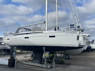 Bavaria Yachts 37 Cruiser used - photo 1