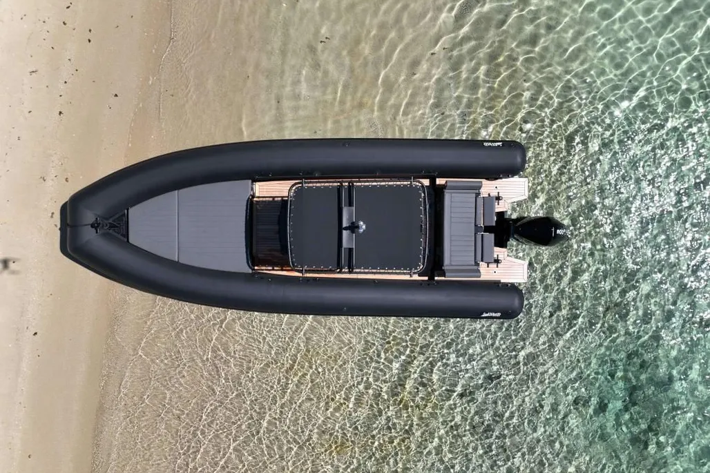 Sea Water PHANTOM 260 used - photo 1