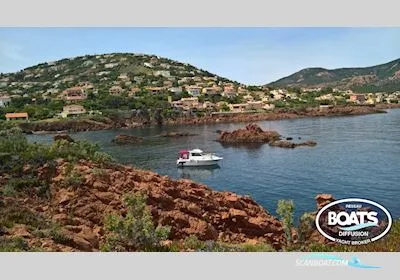 Beneteau Antares 8.05 usato - foto 1