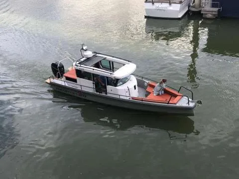 Axopar 28 AFT Cabin used - photo 1