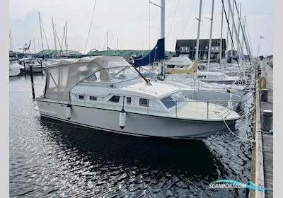 Coronet 32 Oceanfarer used - photo 1
