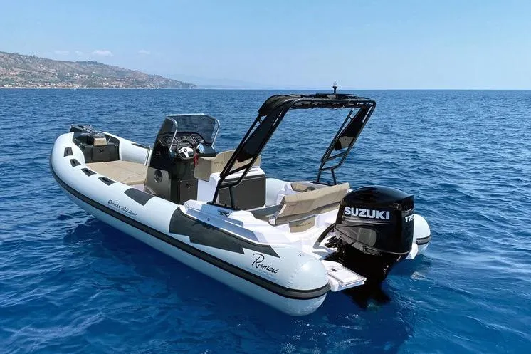 Ranieri CAYMAN 23 Sport d'occasion - photo 1