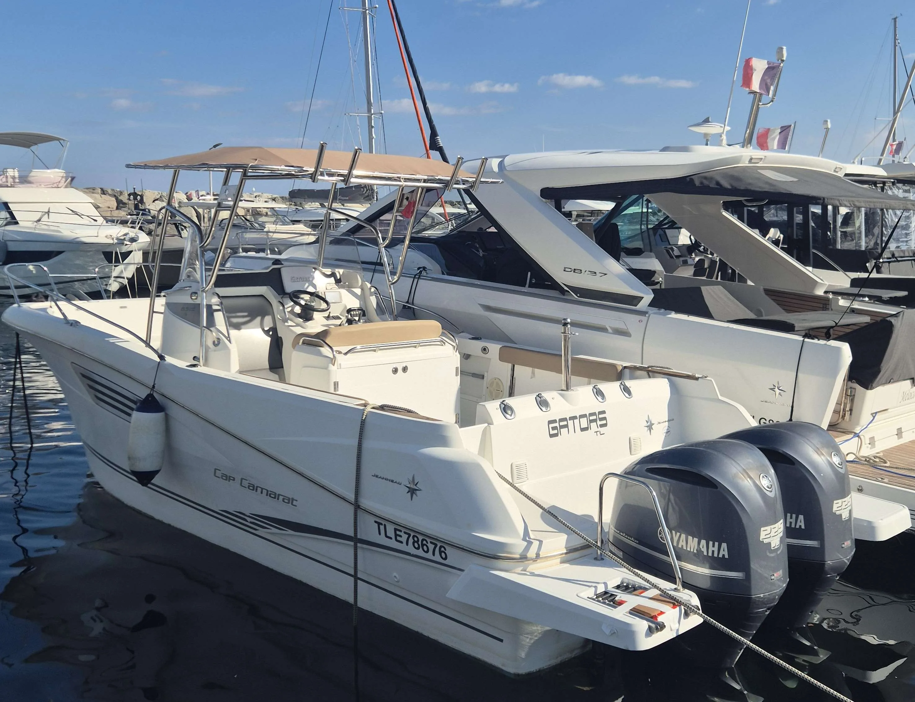 Jeanneau CAP CAMARAT 8.5 CC d'occasion - photo 1