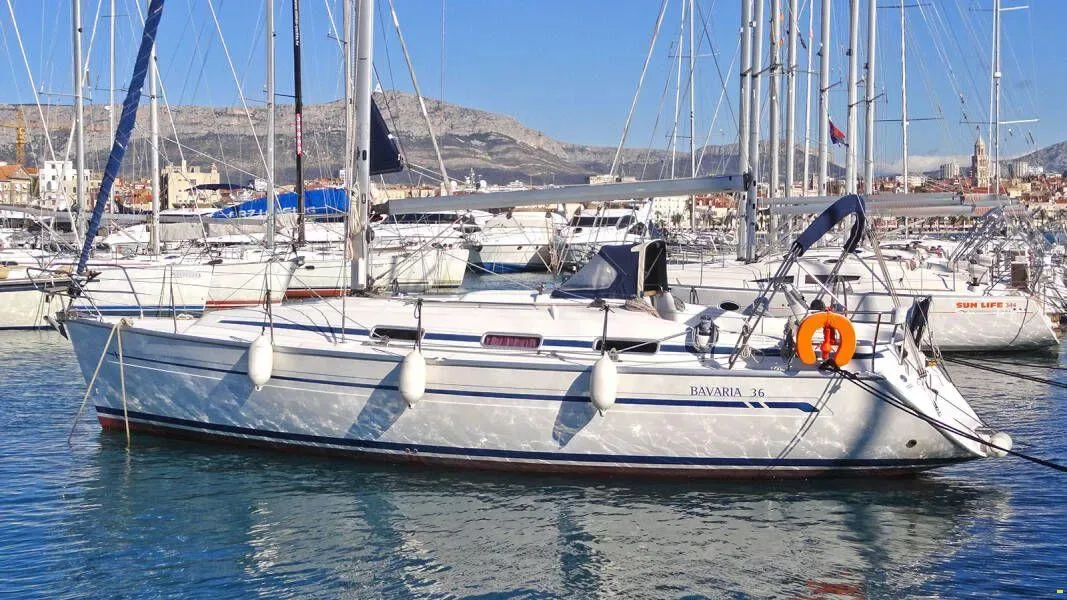 Bavaria Yachts Cruiser 36 gebraucht - Foto 1