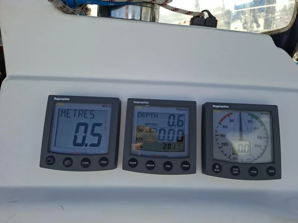 Dufour 30 Classic used - photo 1